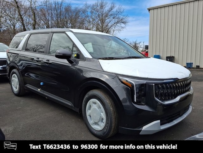 2026 Kia Carnival LX Van Passenger Van