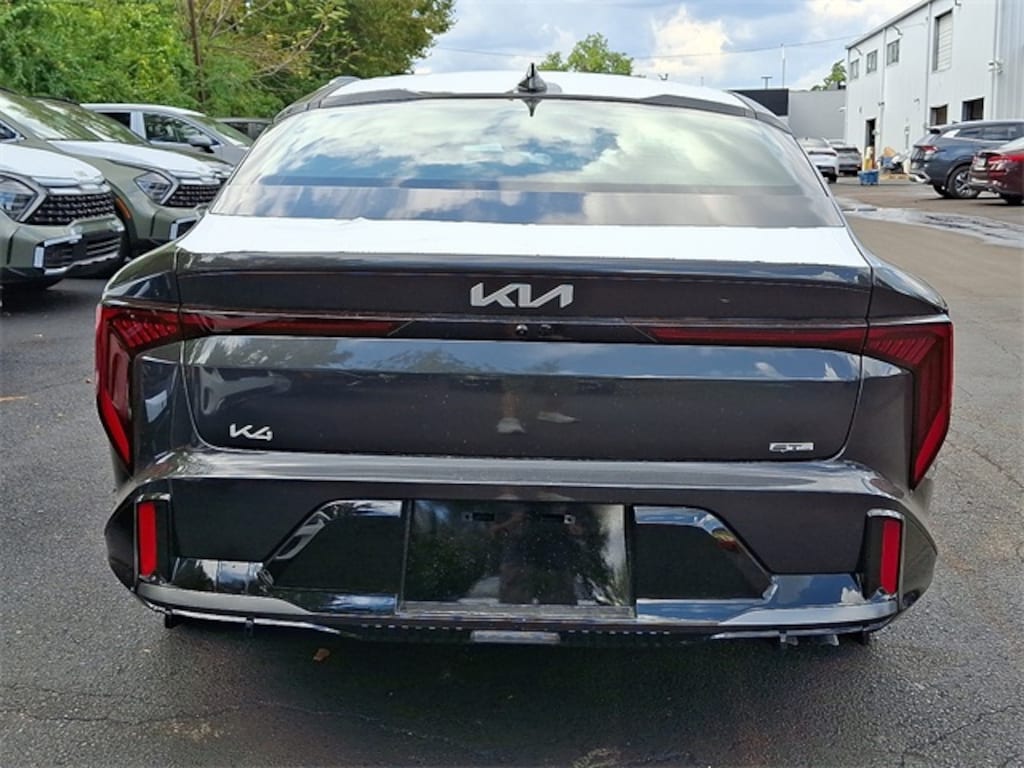 New 2025 Kia K4 GT-Line Turbo Sedan