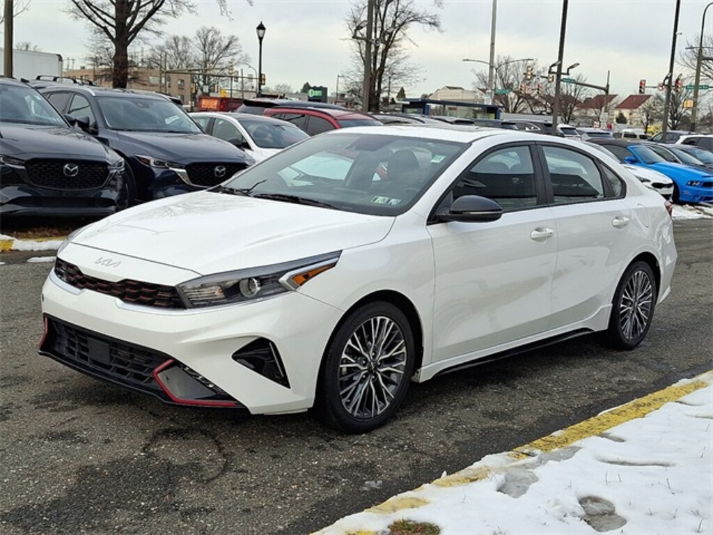 Certified 2023 Kia Forte GT-Line Sedan