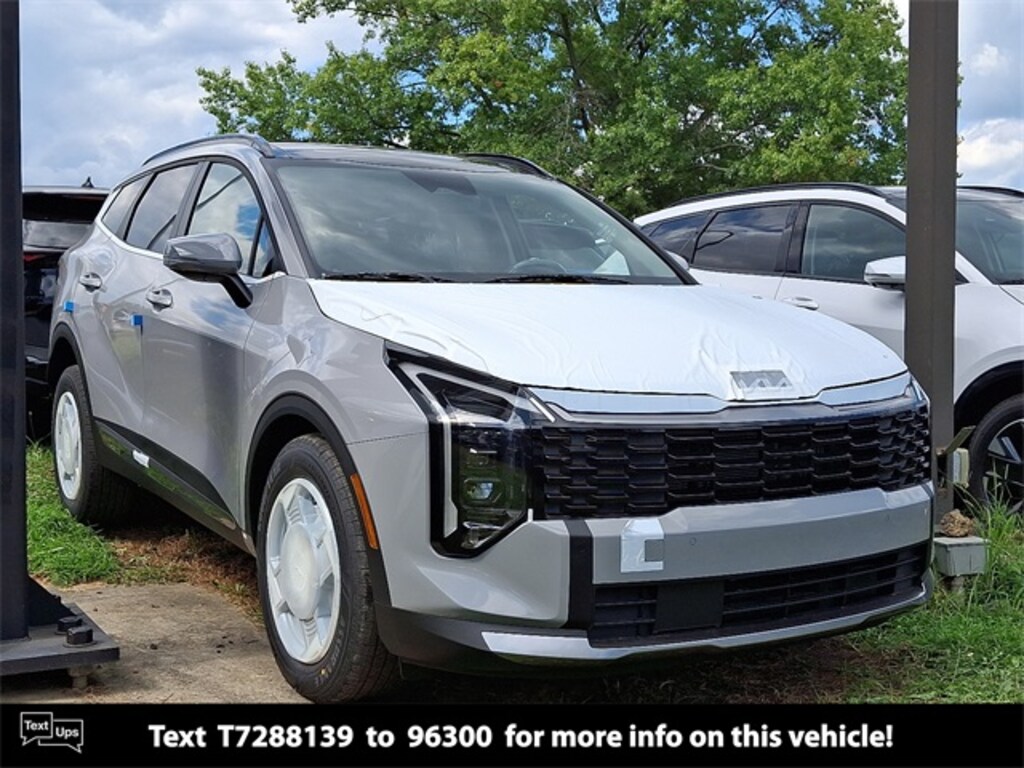 New 2026 Kia Sportage Hybrid EX SUV