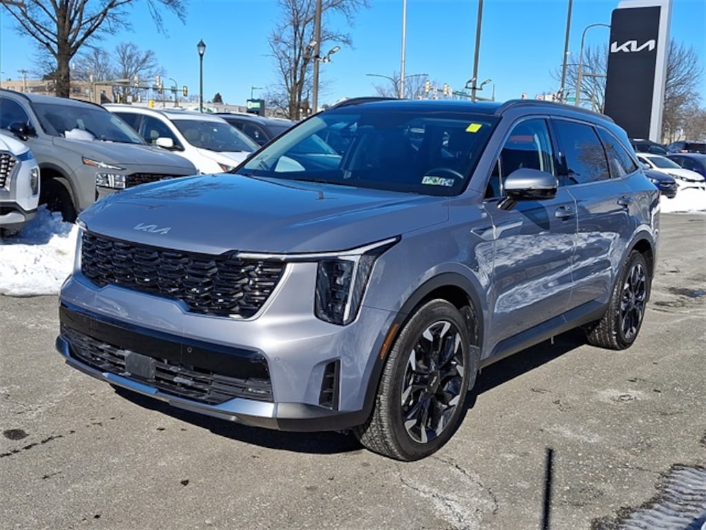 Certified 2025 Kia Sorento EX SUV