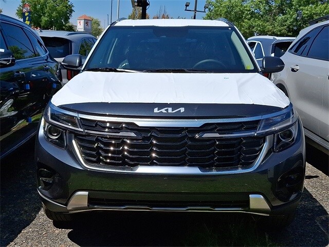 2026 Kia Seltos EX photo 2