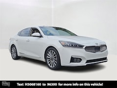 2017 Kia Cadenza Technology Sedan
