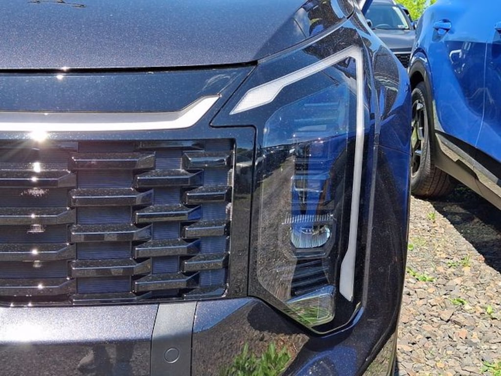 New 2026 Kia Sportage EX SUV