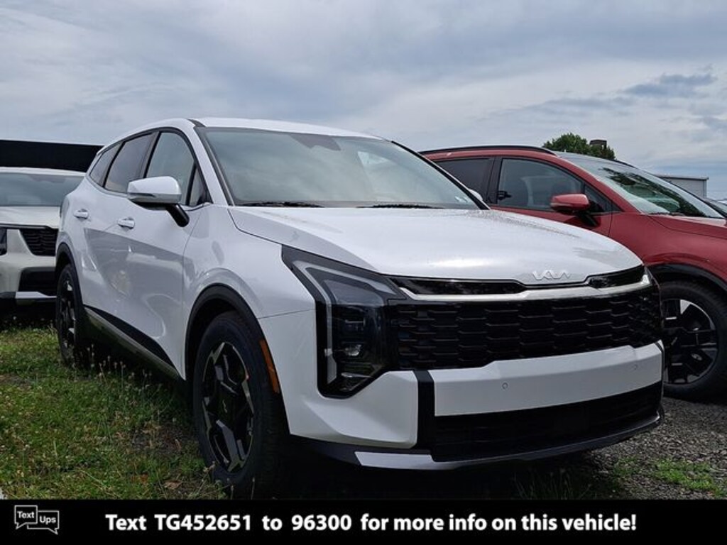 New 2026 Kia Sportage EX SUV