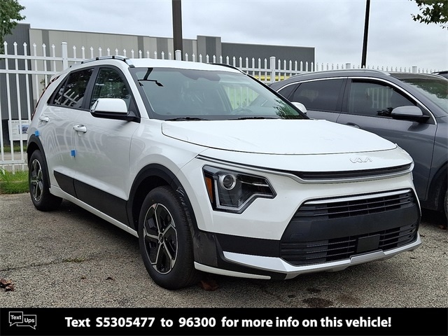 2025 Kia Niro Plug-In Hybrid SUV 