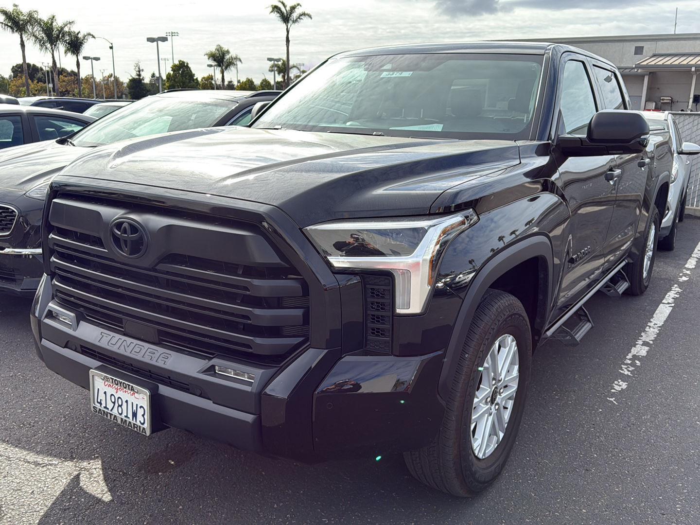 2024 Toyota Tundra SR5 CrewMax photo 2