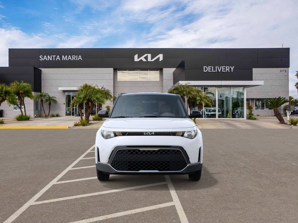 2025 Kia Soul S photo 2