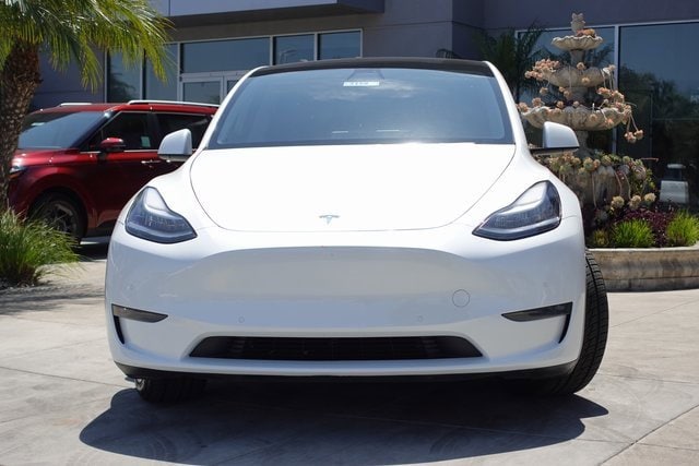 Used 2021 Tesla Model Y Long Range with VIN 5YJYGDEEXMF065469 for sale in Santa Maria, CA