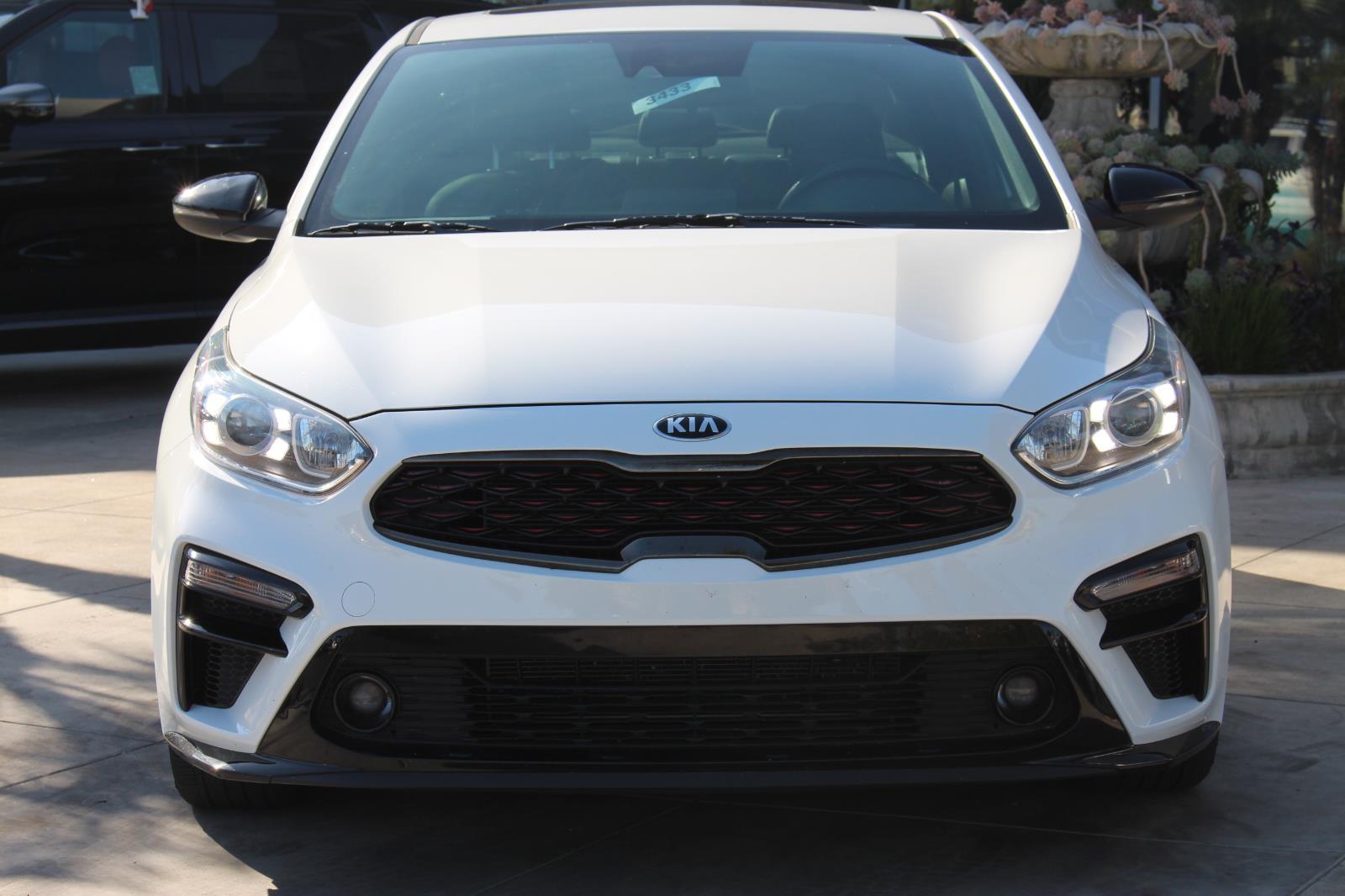 2021 Kia Forte GT-Line photo 4