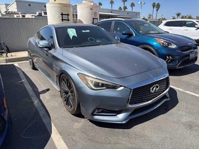 2017 INFINITI Q60 Coupe Premium