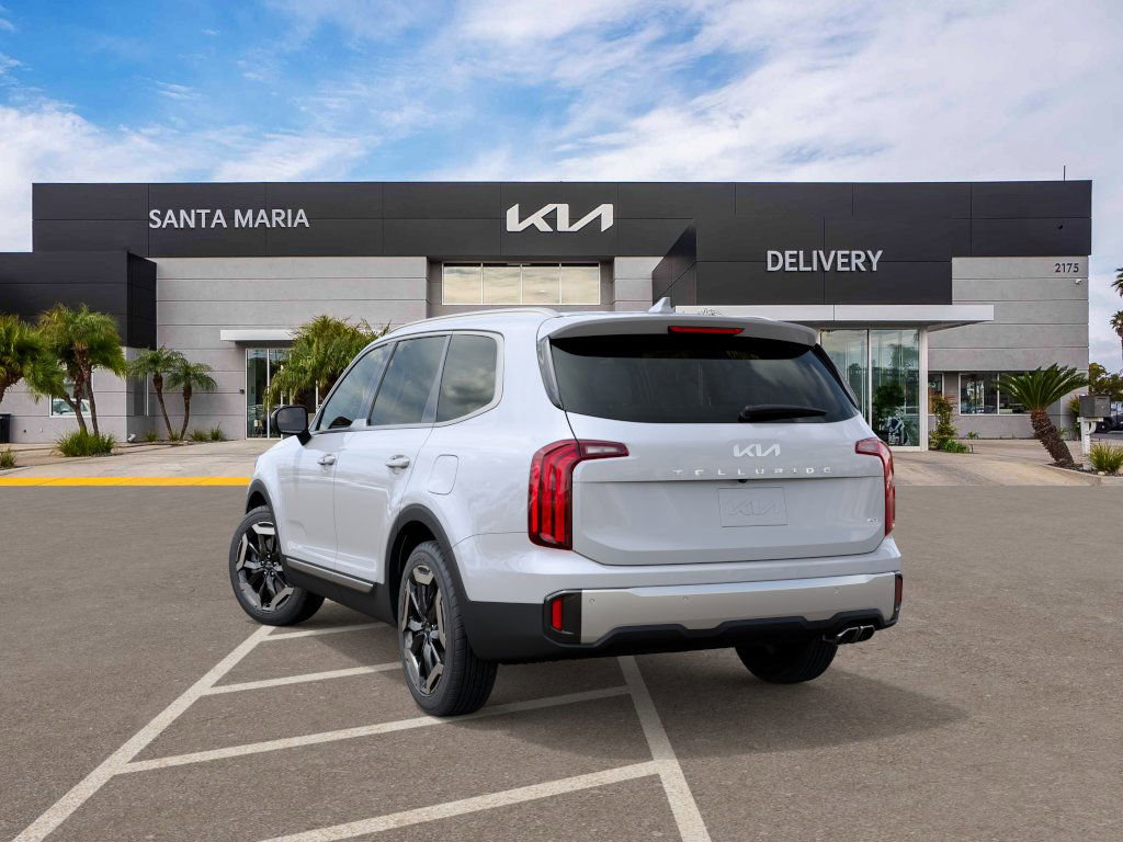 2025 Kia Telluride S photo 4