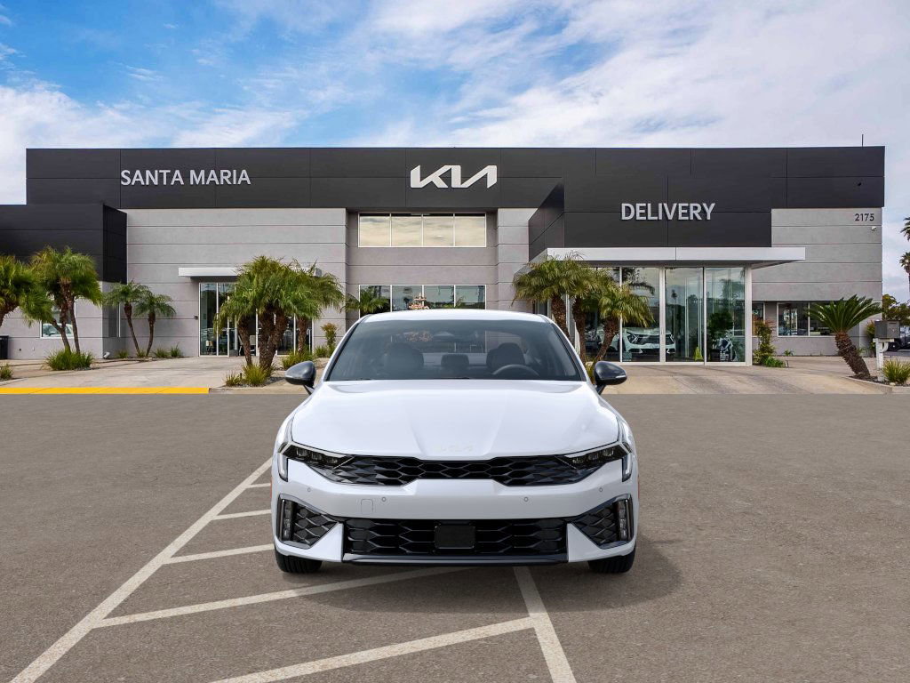 2026 Kia K5 GT-Line photo 2
