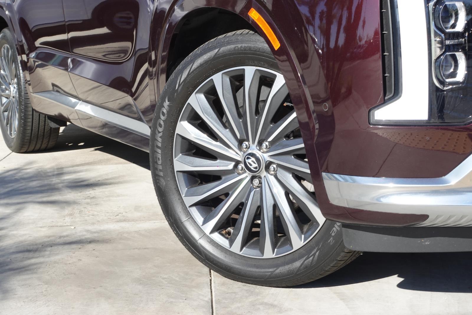 2024 Hyundai Palisade Calligraphy photo 3