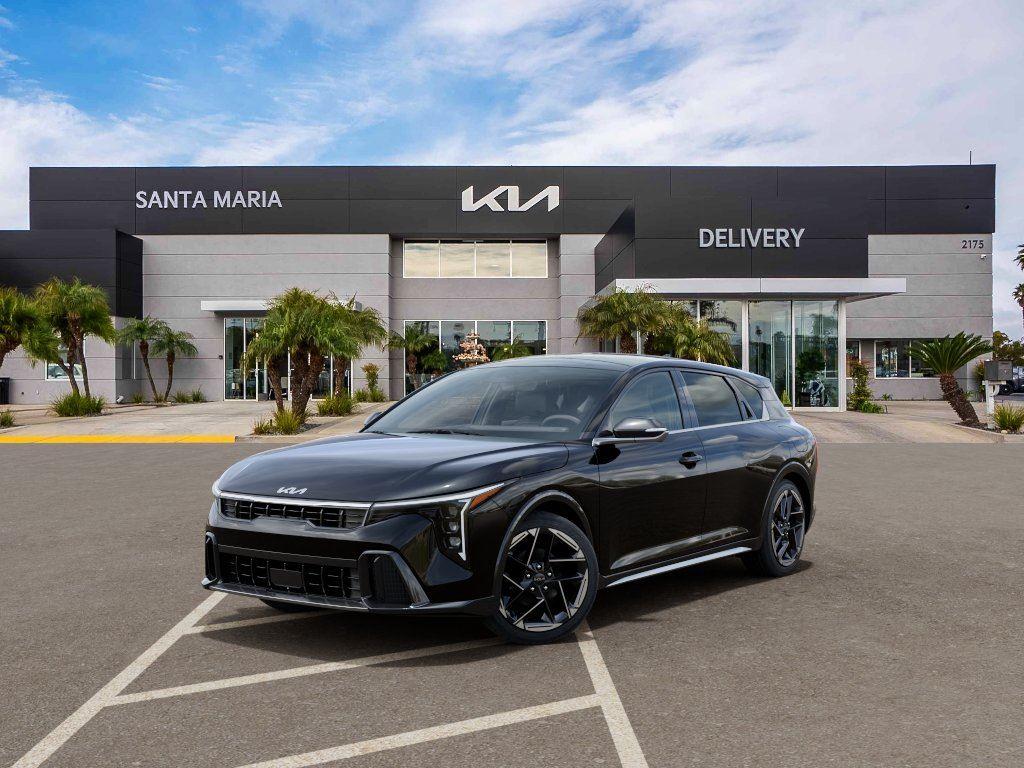 2026 Kia K4 GT-Line AT Hatchback's photo