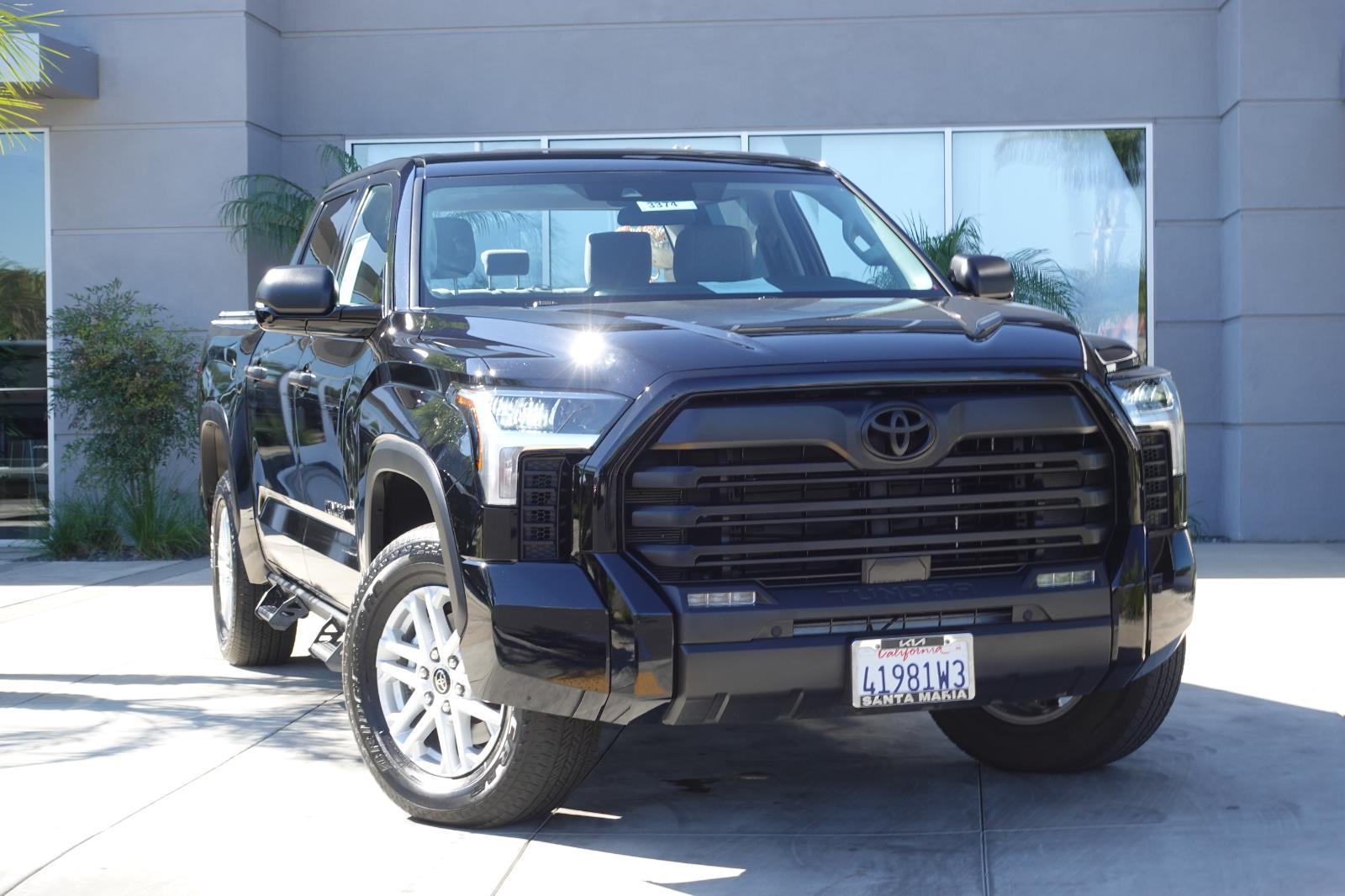 2024 Toyota Tundra SR5's photo