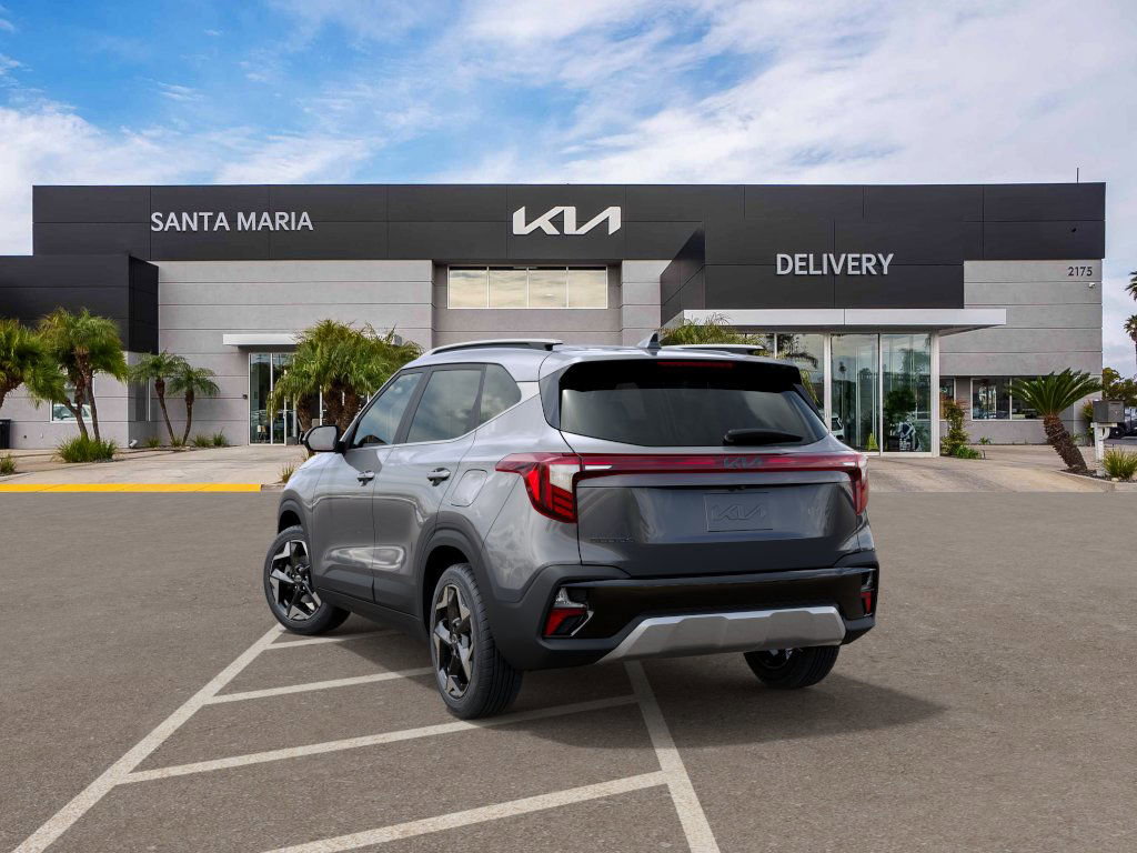 2025 Kia Seltos EX photo 4