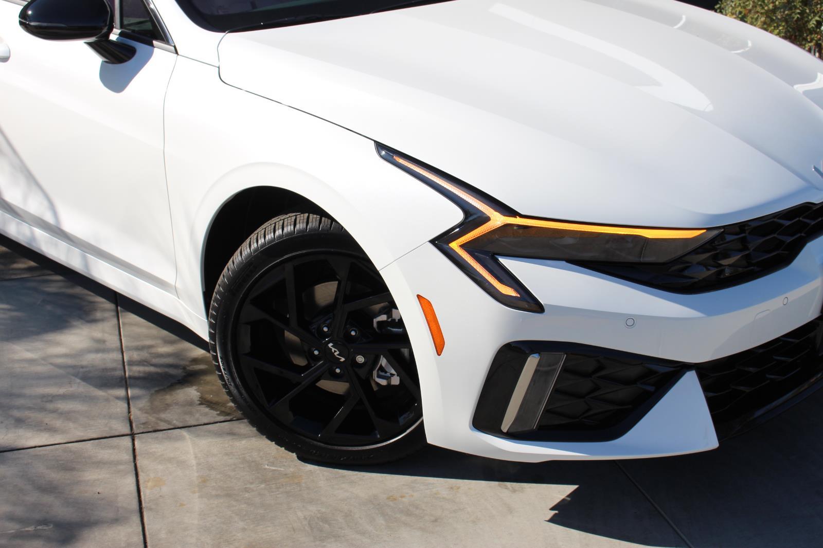 2026 Kia K5 GT-Line photo 3