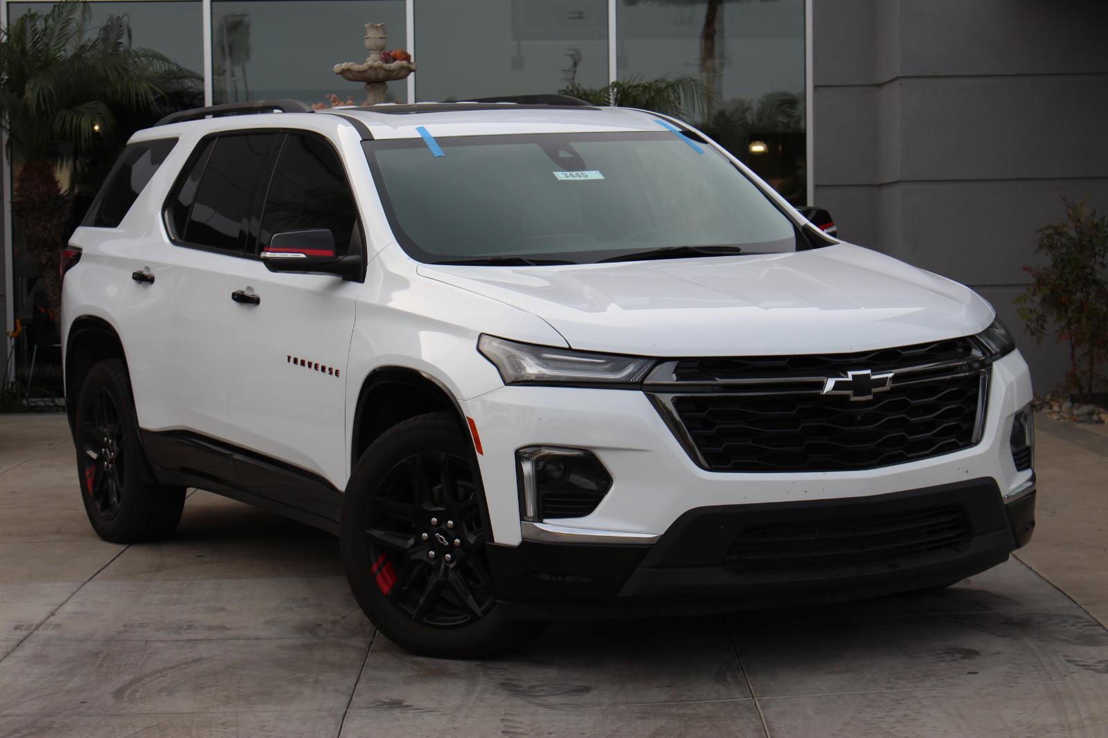 2023 Chevrolet Traverse Premier's photo