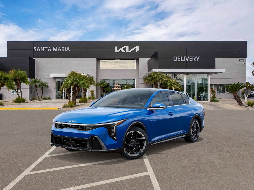 2025 Kia K4 GT-Line's photo