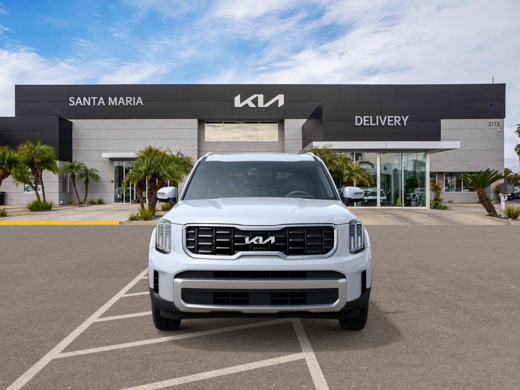 2025 Kia Telluride S photo 2