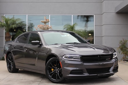 2018 Dodge Charger SXT Sedan