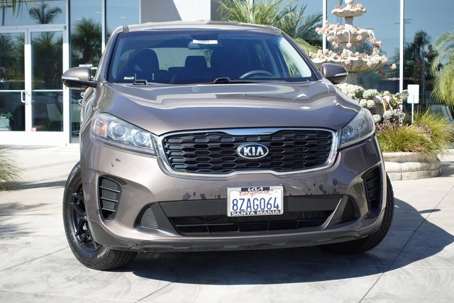 Used 2019 Kia Sorento LX with VIN 5XYPG4A57KG453203 for sale in Santa Maria, CA