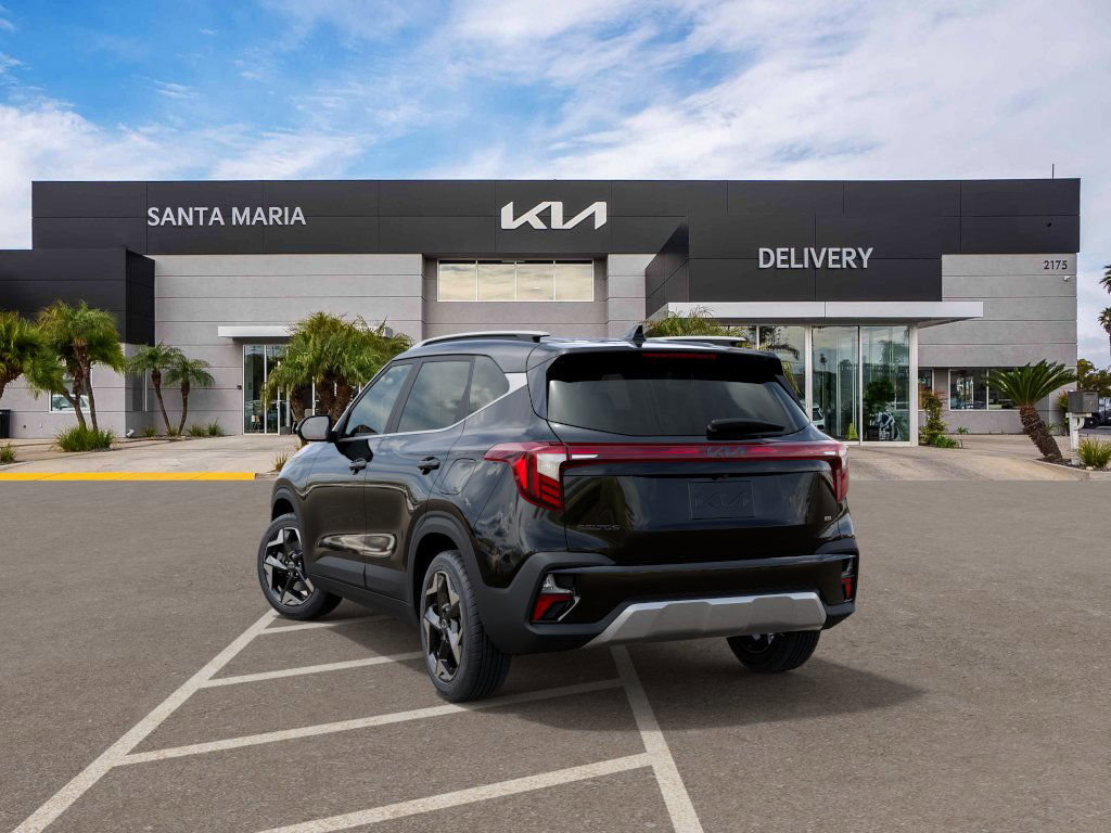 2025 Kia Seltos EX photo 4