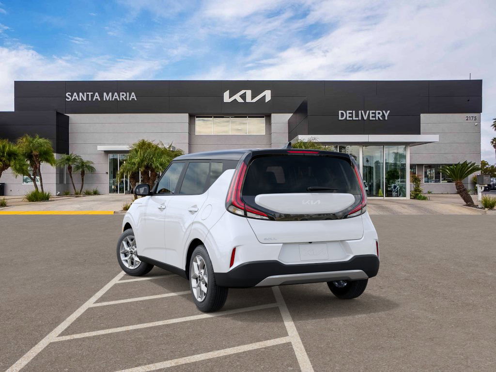 2025 Kia Soul S photo 4