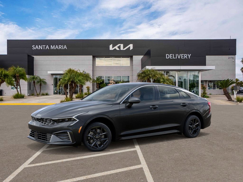2026 Kia K5 LXS photo 2