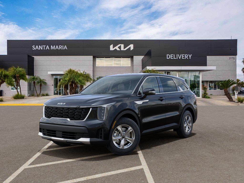 2026 Kia Sorento LX AT's photo