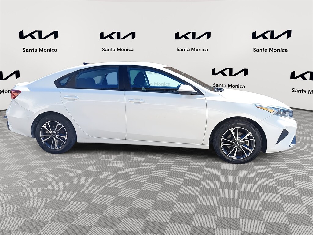 Used 2023 Kia Forte LXS Sedan