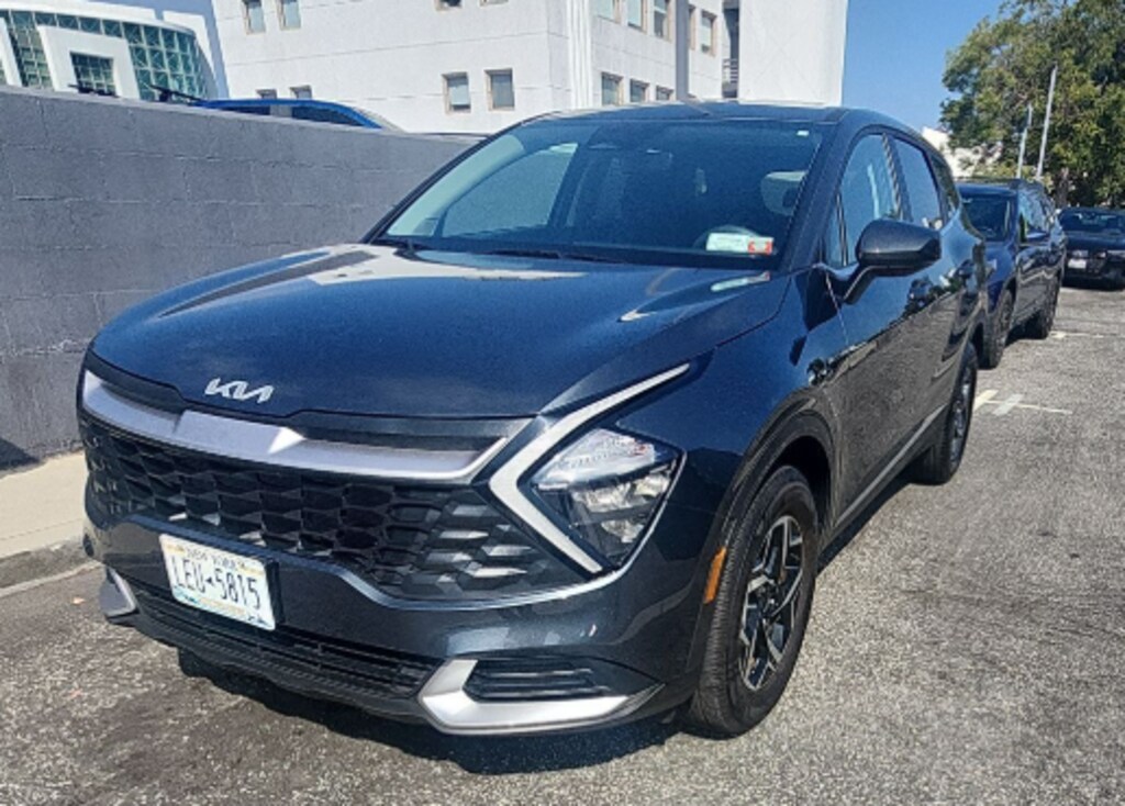 Used 2023 Kia Sportage LX SUV