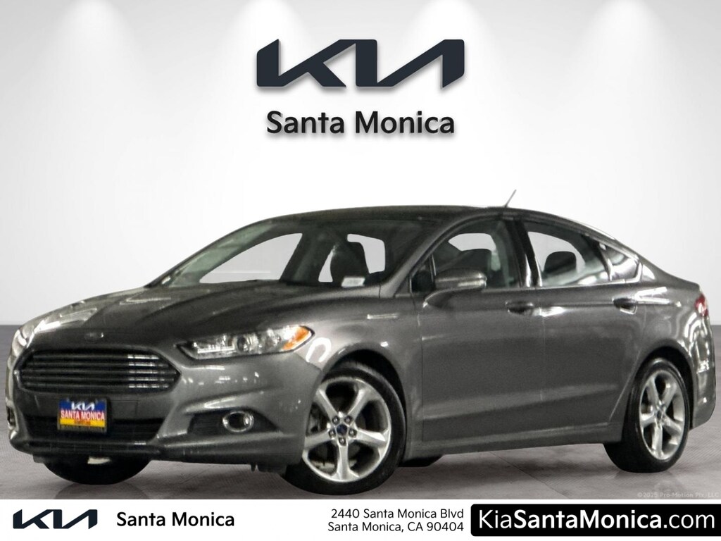 Used 2014 Ford Fusion SE Sedan