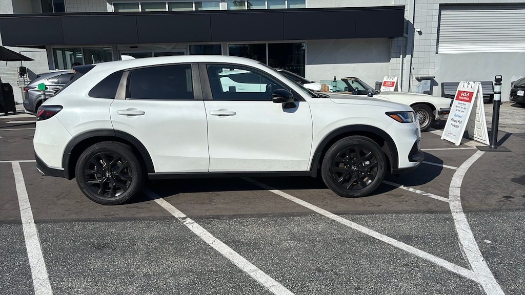 Used 2023 Honda HR-V Sport AWD SUV