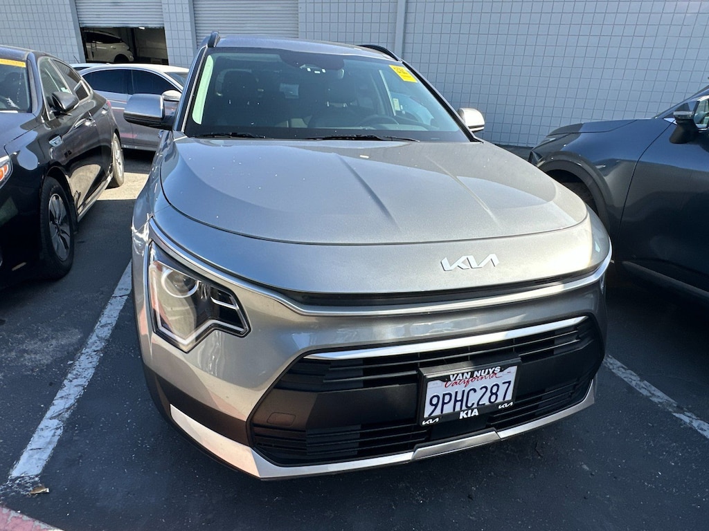 Certified 2024 Kia Niro EX SUV