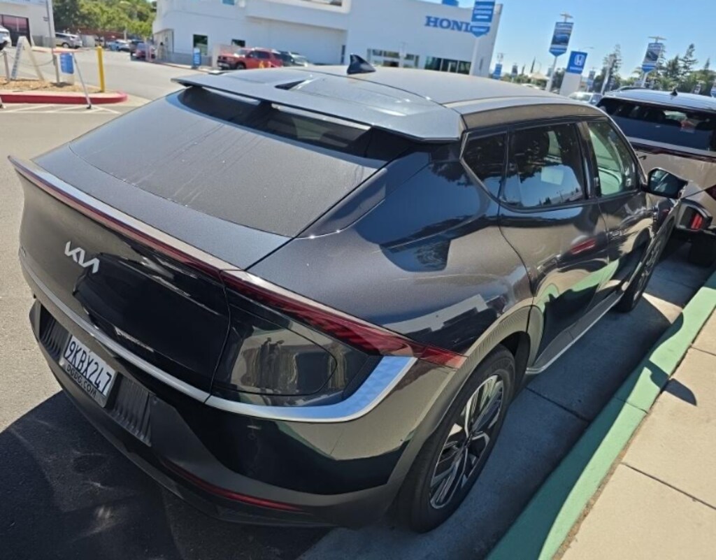 Used 2023 Kia EV6 Light SUV