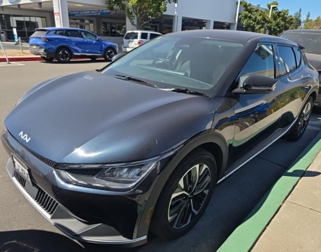Used 2023 Kia EV6 Light SUV