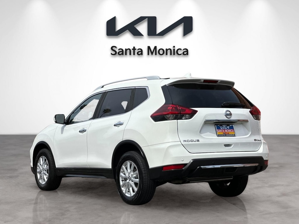 Used 2019 Nissan Rogue SV SUV