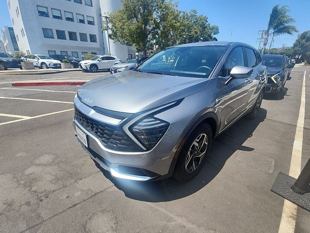 Certified 2025 Kia Sportage LX SUV