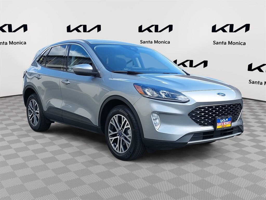 Used 2022 Ford Escape SEL Hybrid SUV