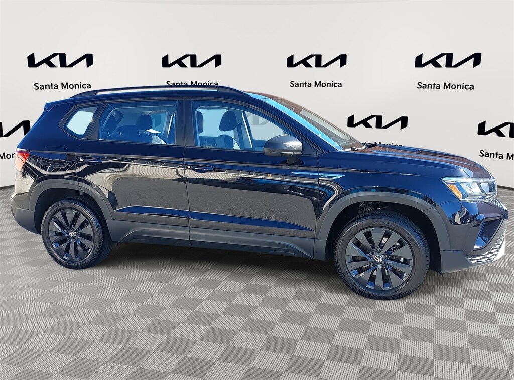 Used 2023 Volkswagen Taos 1.5T S SUV