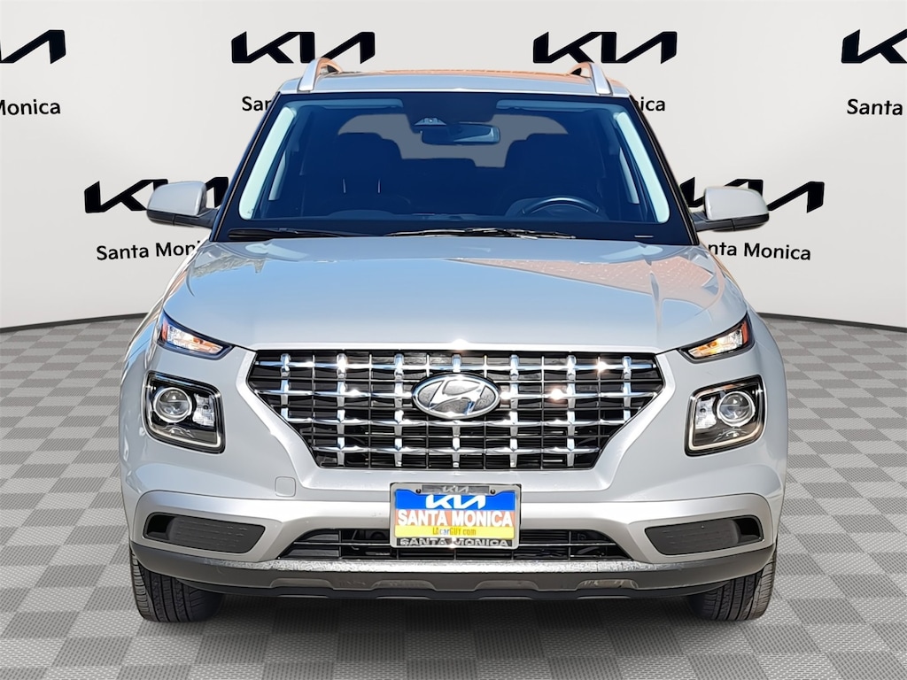 Used 2023 Hyundai Venue SEL SUV