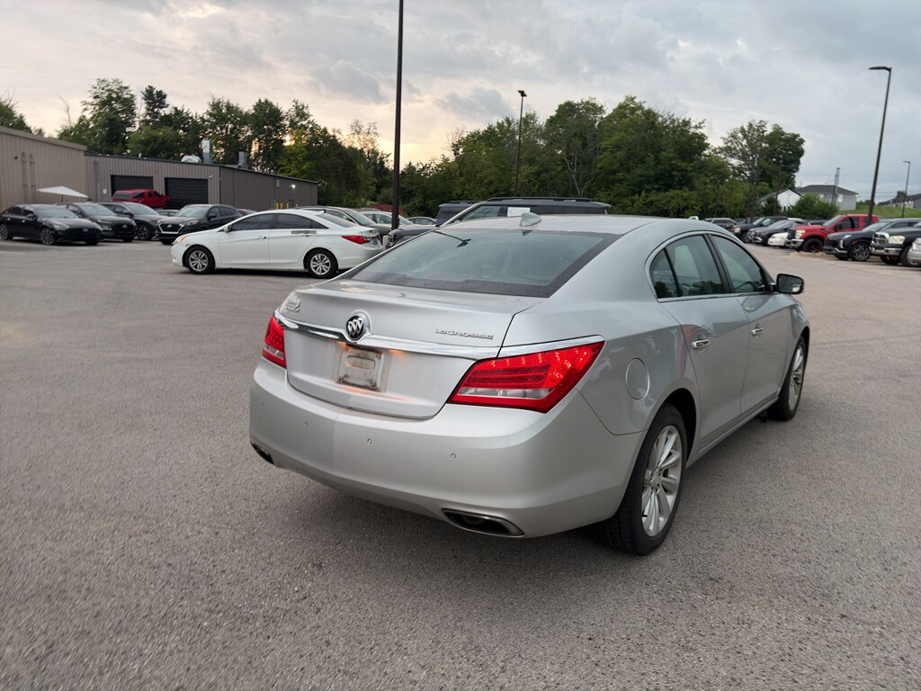 Used 2016 Buick Lacrosse Leather Sedan