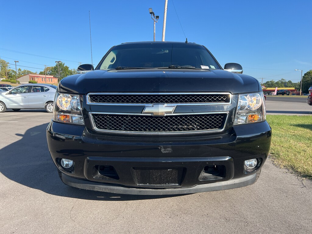 Used 2008 Chevrolet Avalanche LT w/1LT Crew Cab