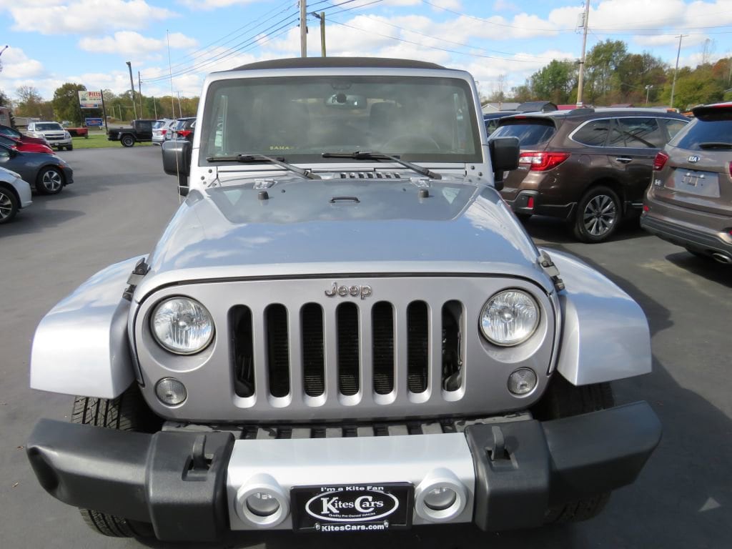 Used 2015 Jeep Wrangler Unlimited Sahara 4x4 SUV