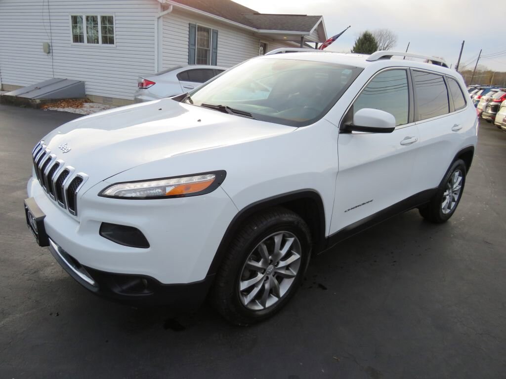 Used 2018 Jeep Cherokee Limited 4x4 SUV