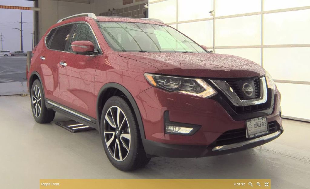 2017 Nissan Rogue SL photo 4