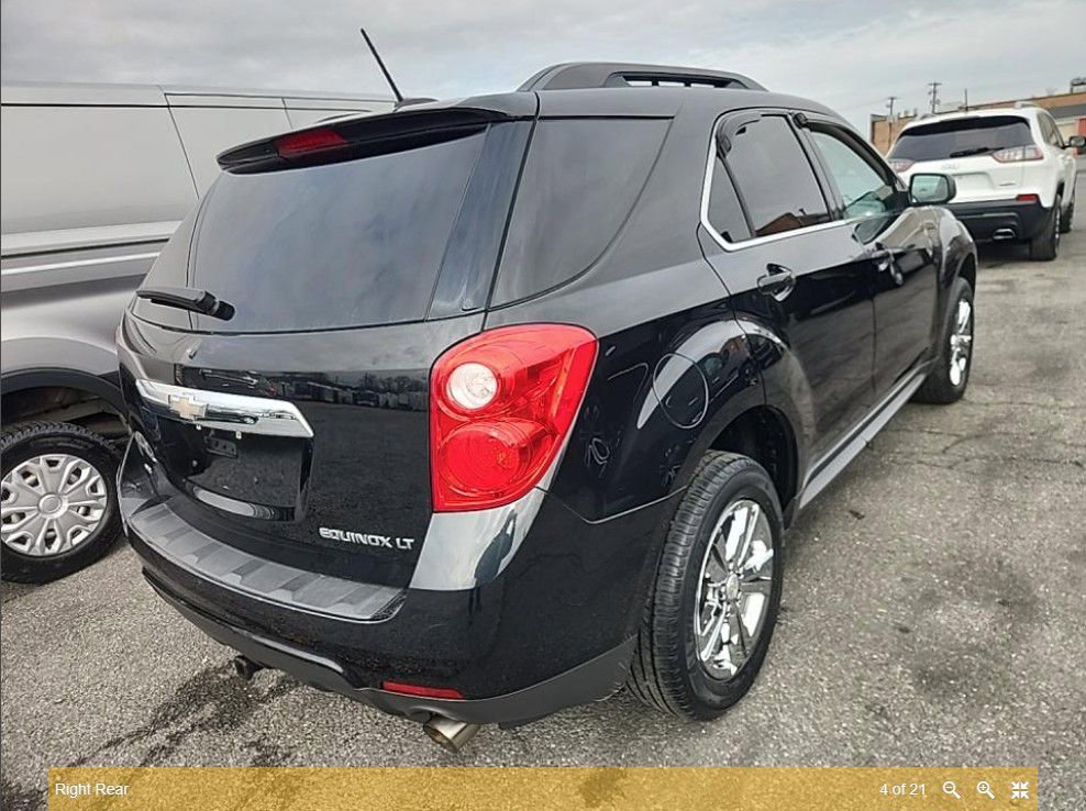 2015 Chevrolet Equinox photo 2