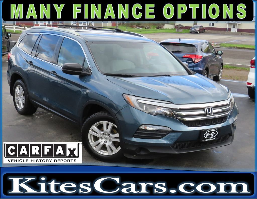 2018 Honda Pilot LX photo 2
